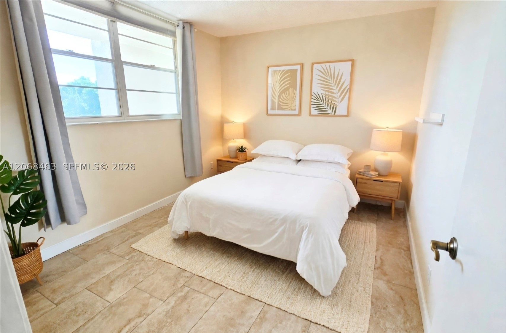9230 Lagoon Pl 310 Property Photo 16