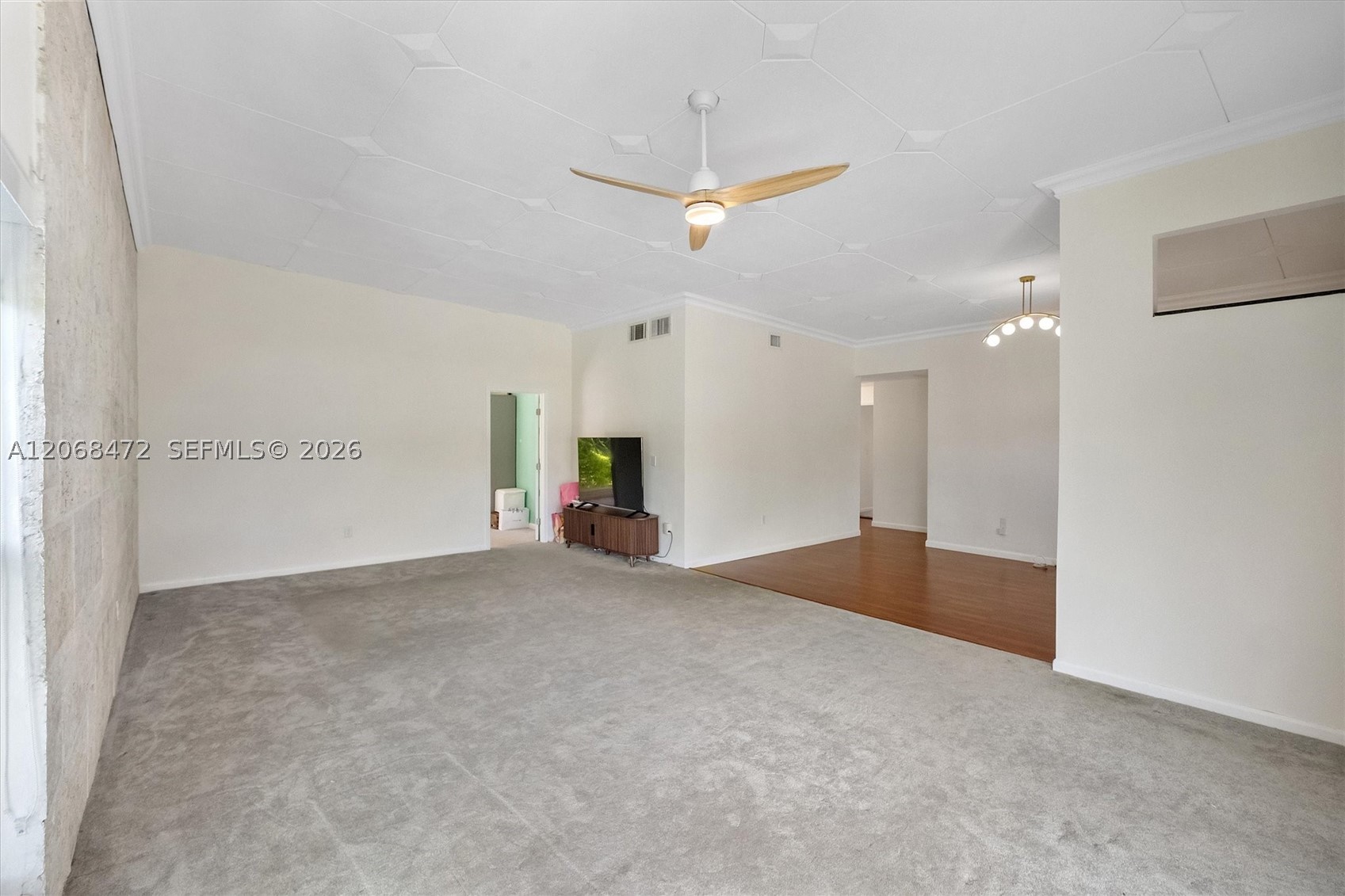 9400 E Bay Harbor Dr 3 Property Photo 8