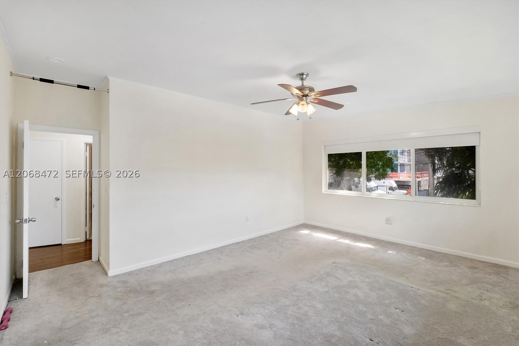 9400 E Bay Harbor Dr 3 Property Photo 19
