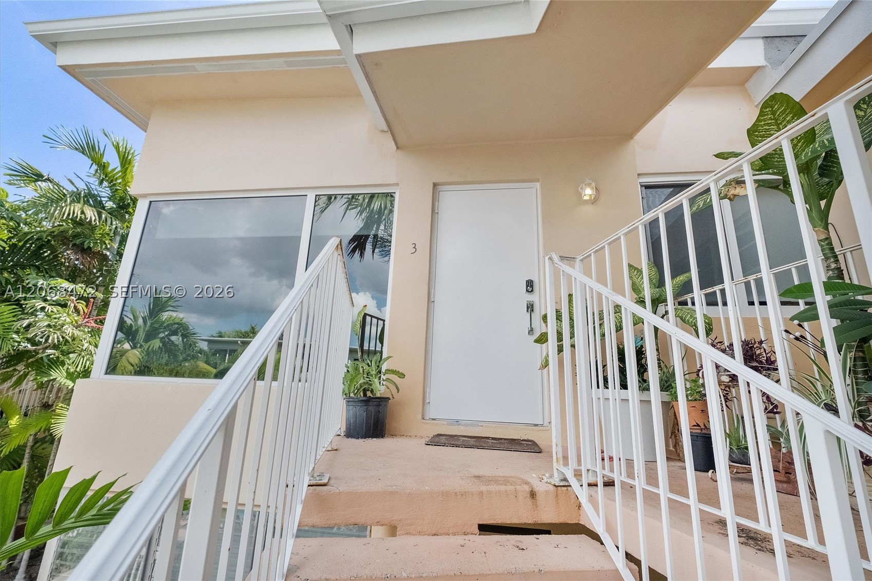 9400 E Bay Harbor Dr 3 Property Photo 25