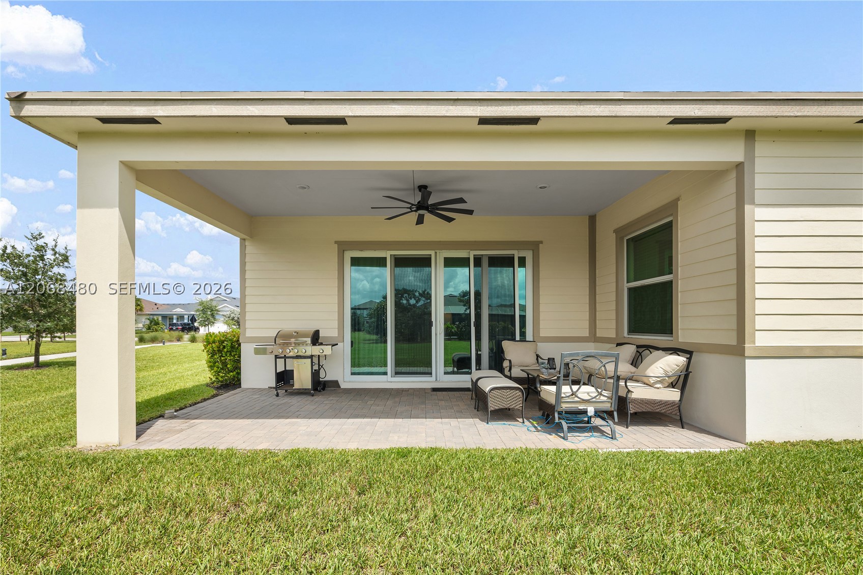 1085 Haywagon Trl Property Photo 7