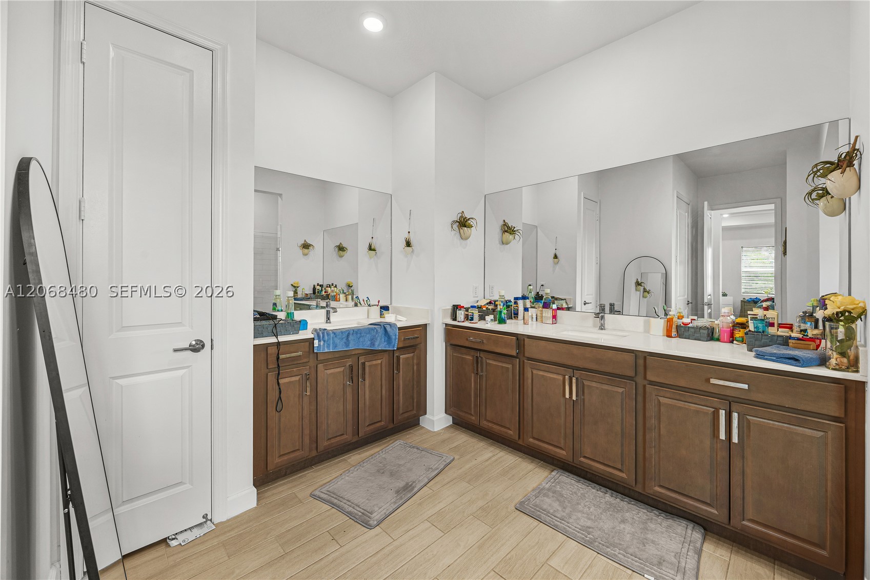 1085 Haywagon Trl Property Photo 29