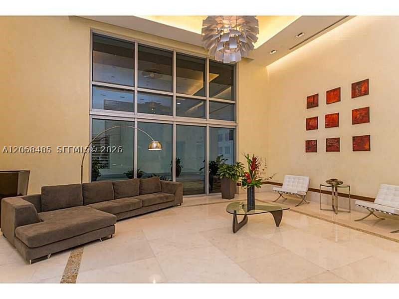 1060 Brickell Ave 1413 Property Photo 25