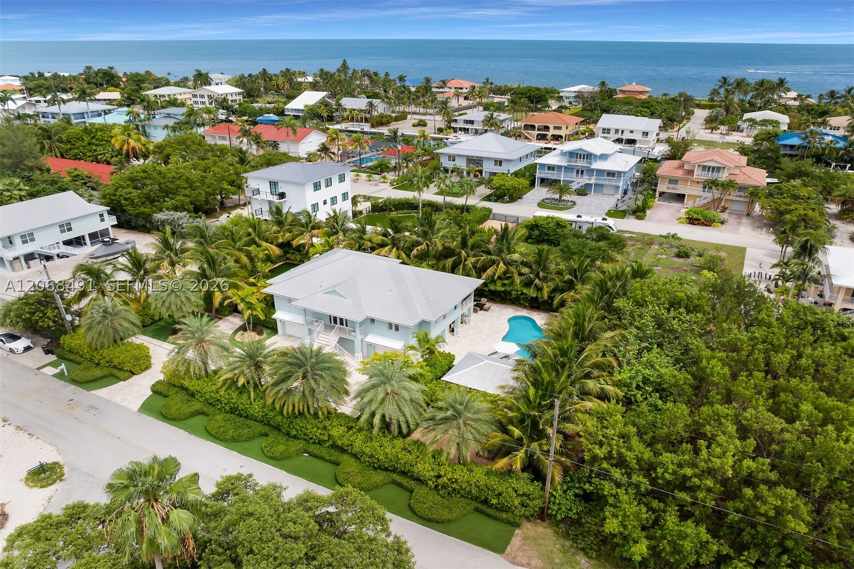 122 S Bahama Dr Property Photo 43