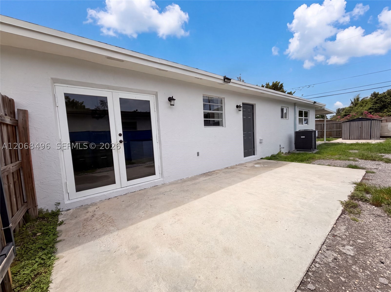 1320 Nw 15th St Property Photo 5