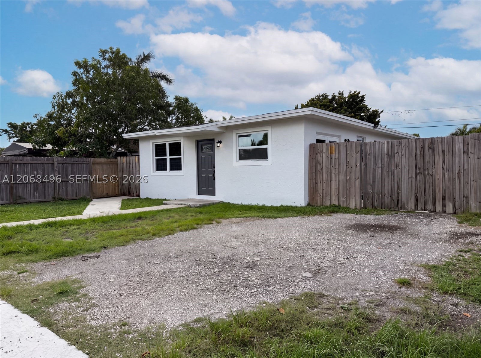 1320 Nw 15th St Property Photo 18