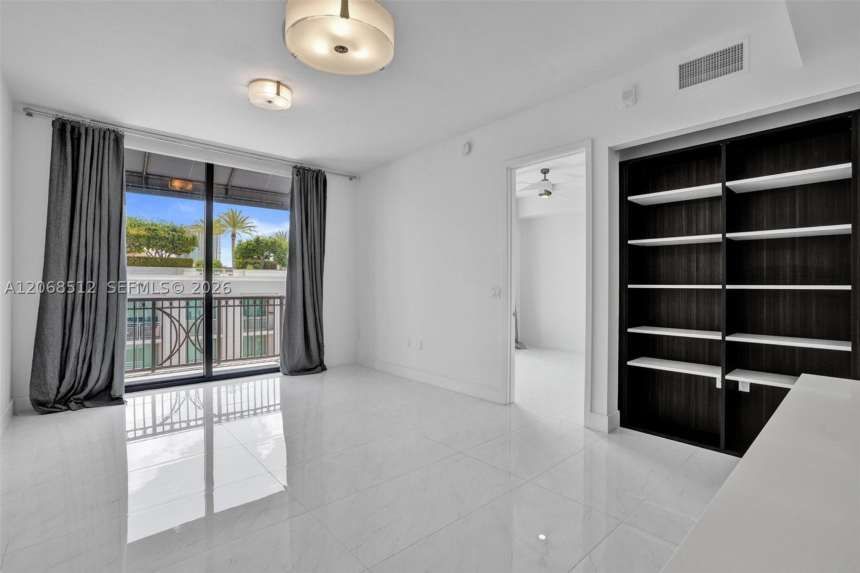 301 Altara Ave Uph1005 Property Photo 4