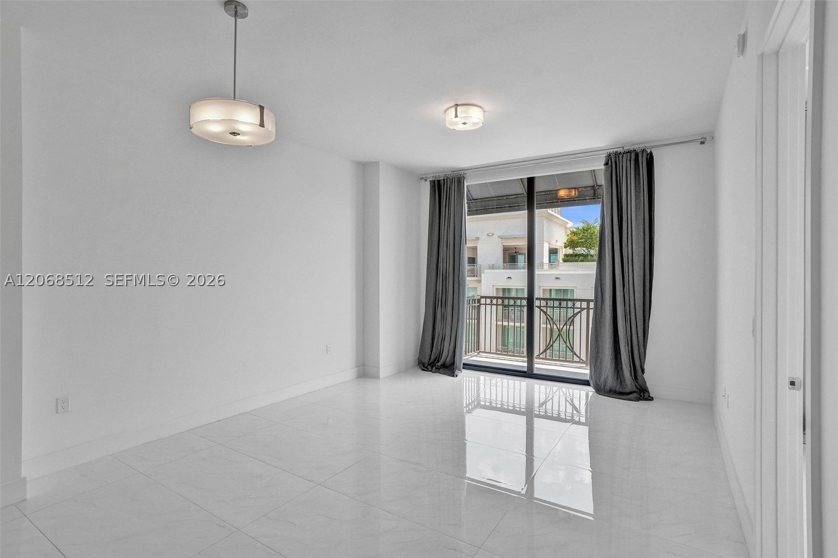 301 Altara Ave Uph1005 Property Photo 13
