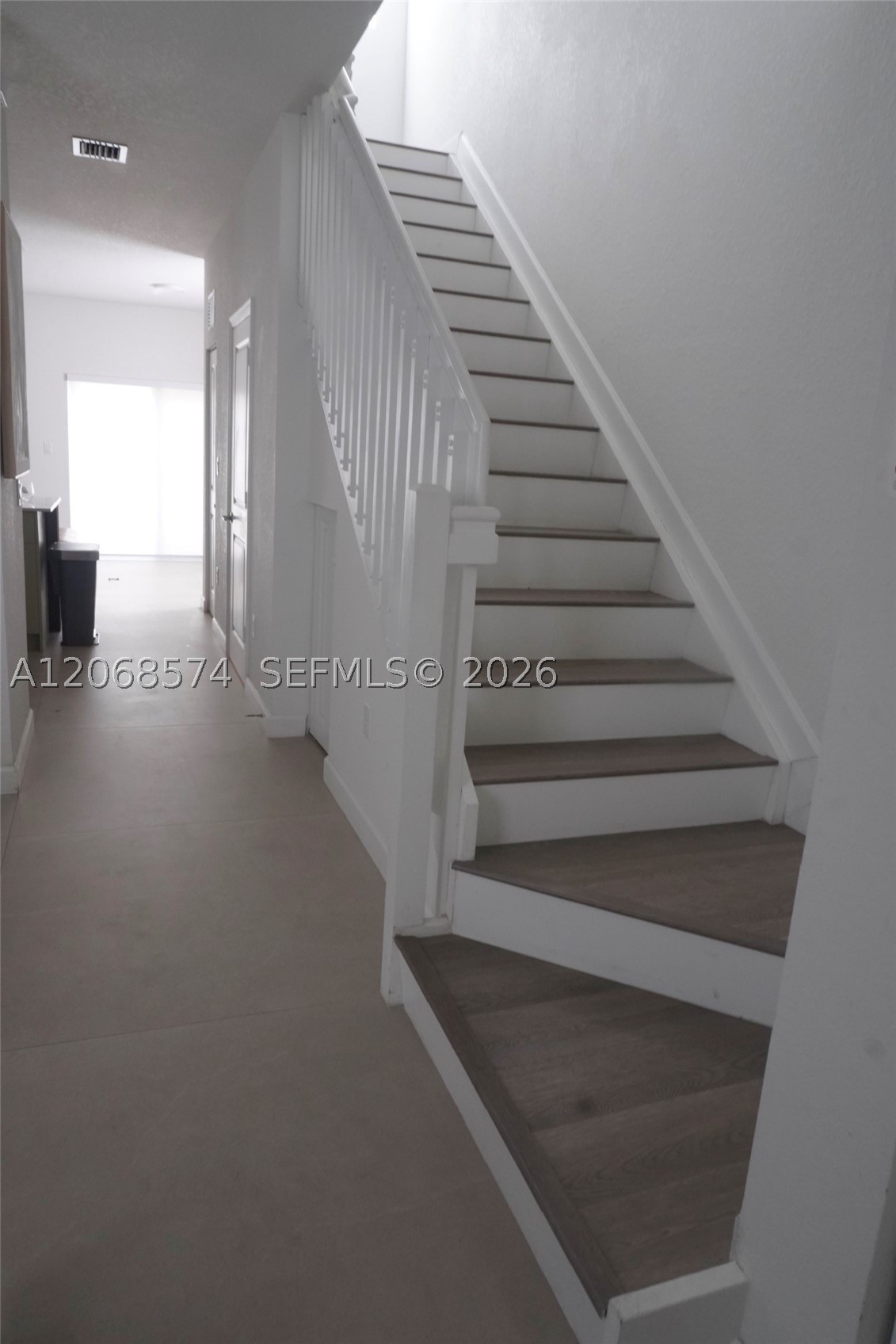 12305 Nw 23 Ct Property Photo 6