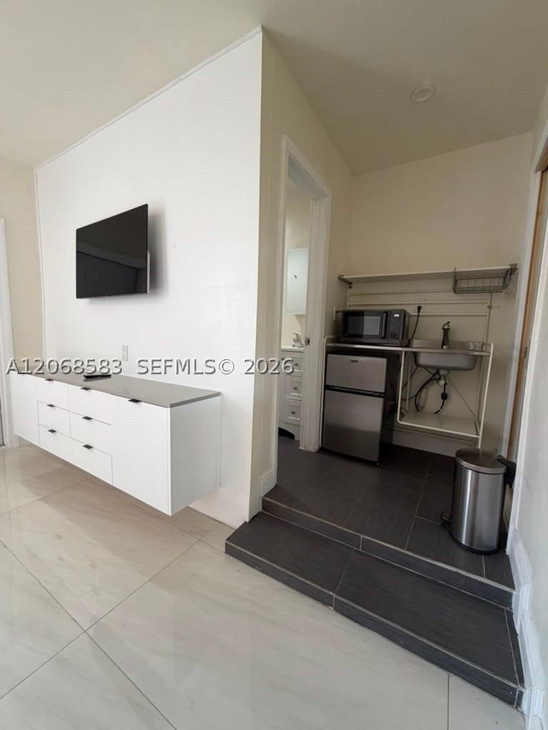 1725 Sw 32nd St 0 Property Photo 10