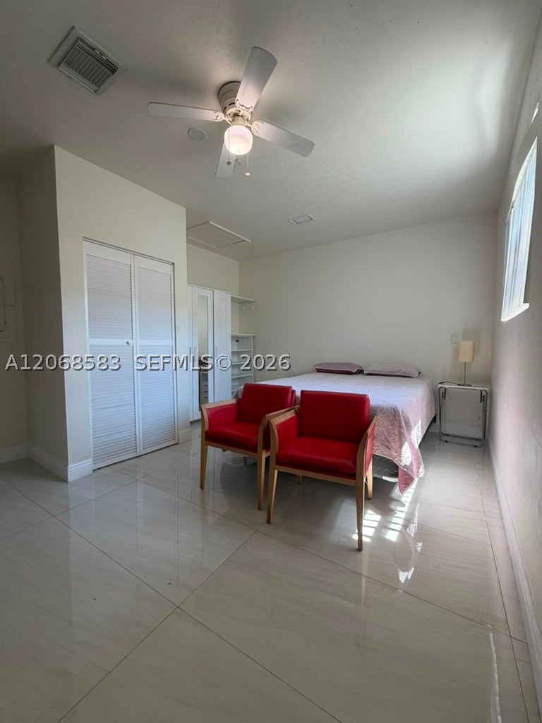 1725 Sw 32nd St 0 Property Photo 13