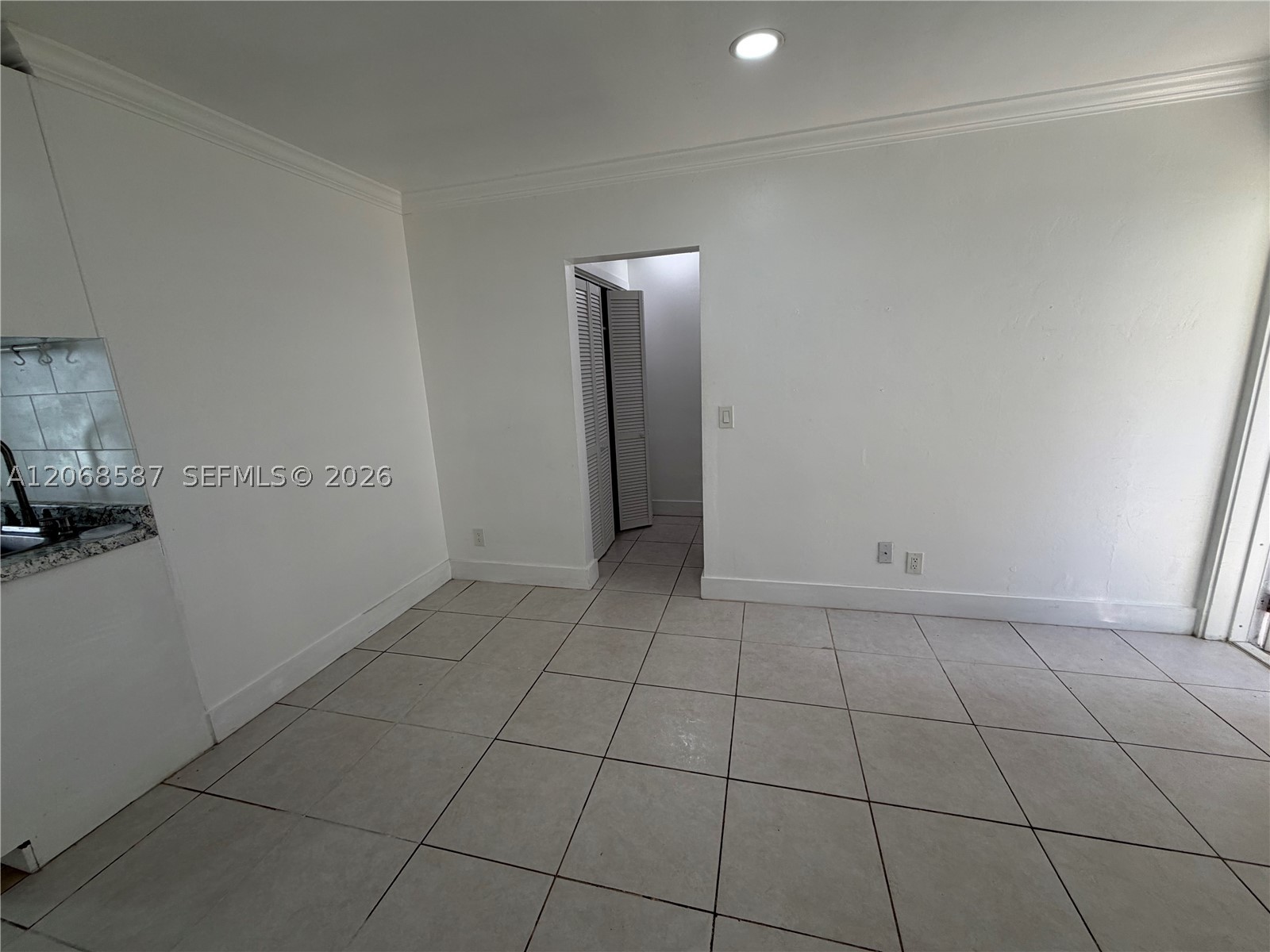4229 Bougainvilla Dr 2 Property Photo 5