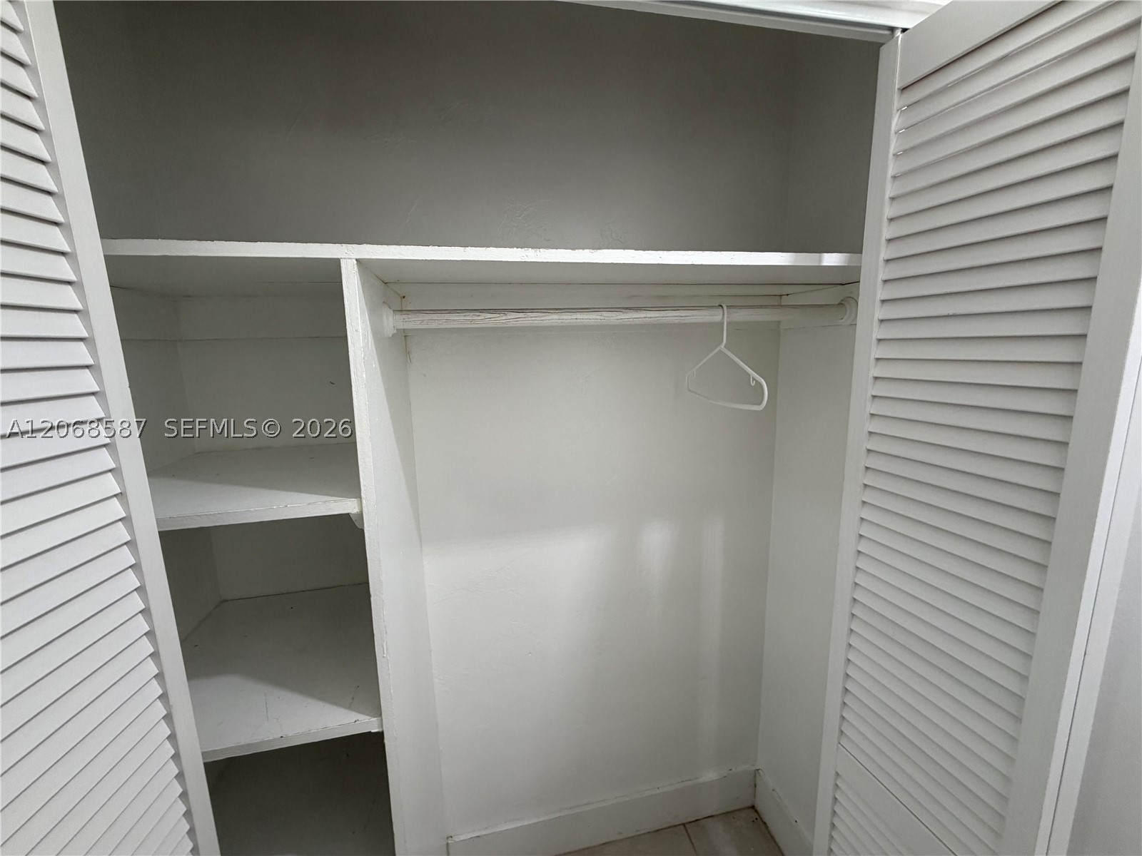 4229 Bougainvilla Dr 2 Property Photo 6