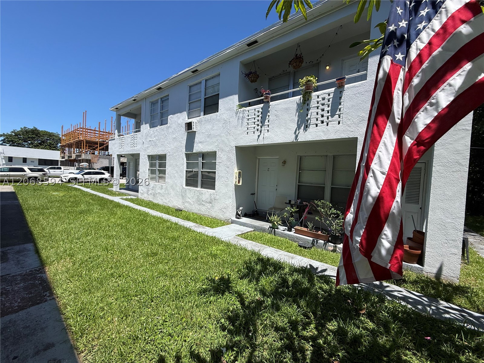 1784 Normandy Dr Property Photo 12
