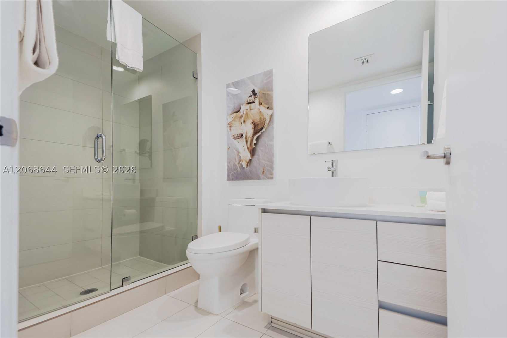 2602 E Hallandale Beach Blvd R1905 Property Photo 13