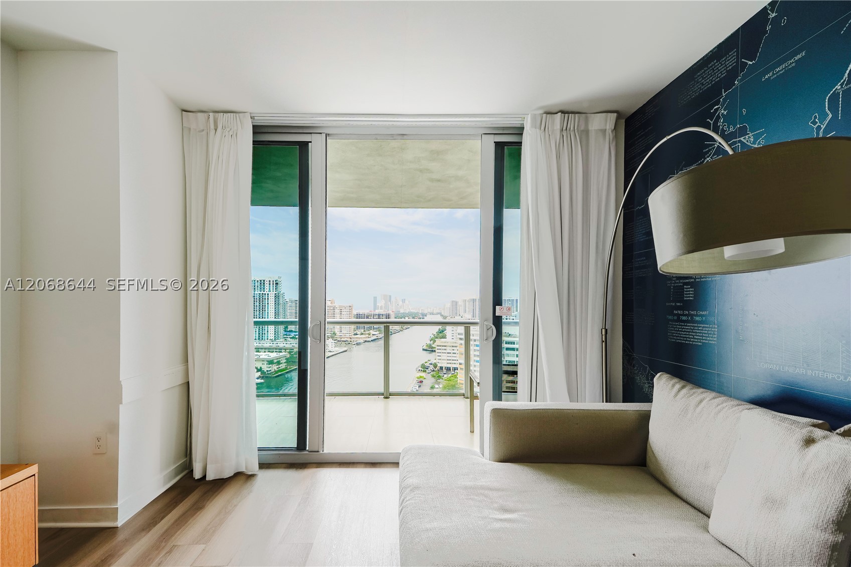 2602 E Hallandale Beach Blvd R1905 Property Photo 22