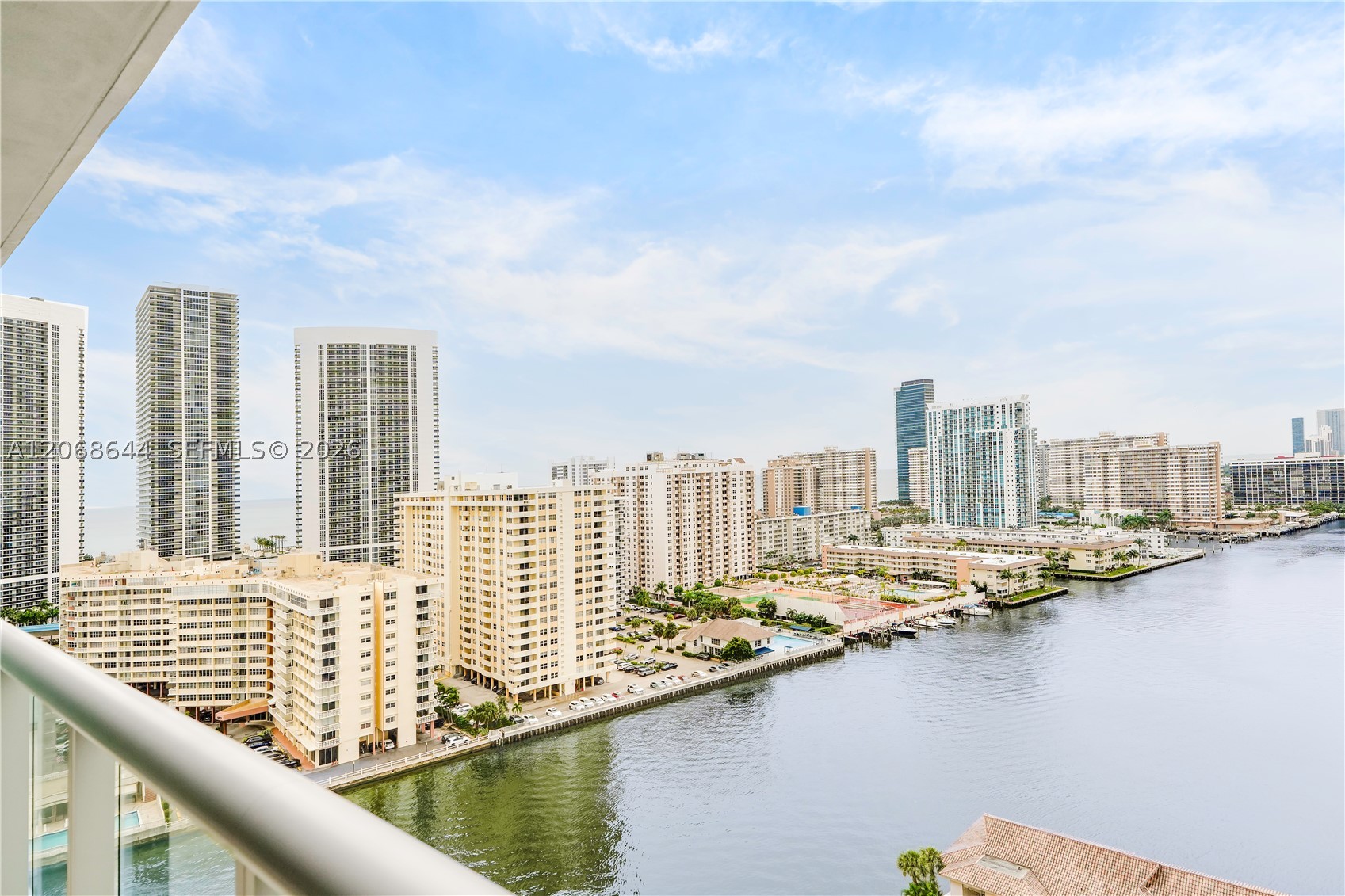2602 E Hallandale Beach Blvd R1905 Property Photo 26
