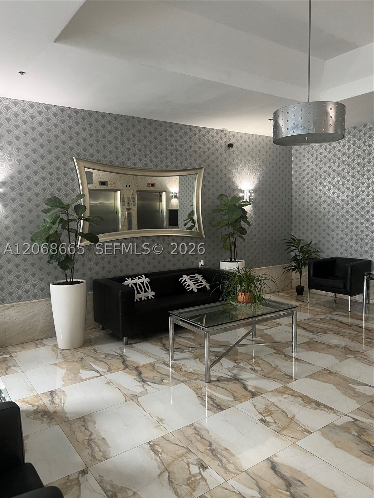1255 Collins Ave 705 Property Photo 10