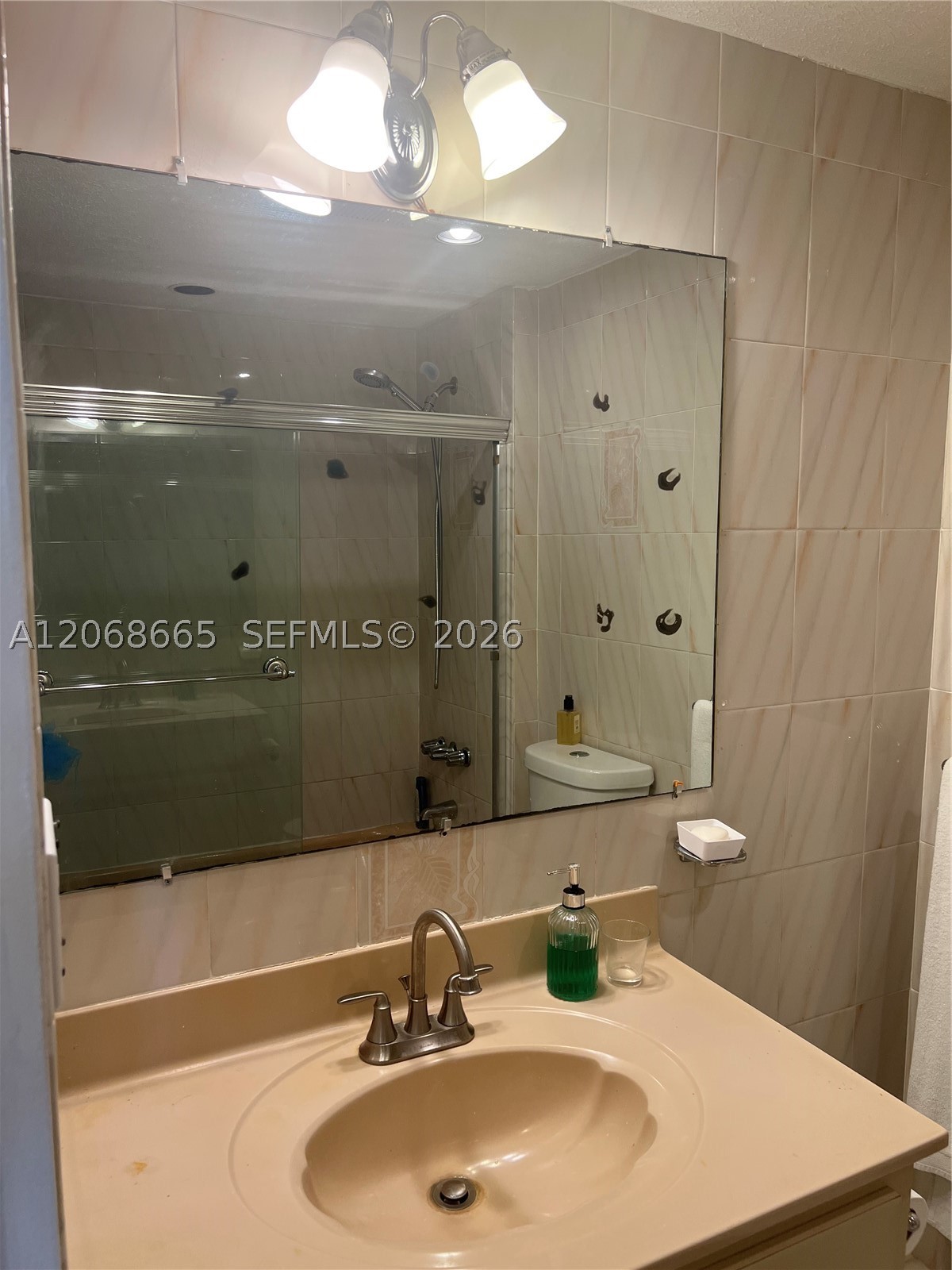 1255 Collins Ave 705 Property Photo 31
