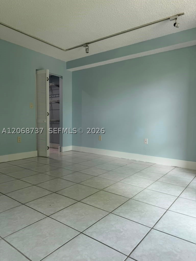 11780 Sw 18th St 215-2 Property Photo 18