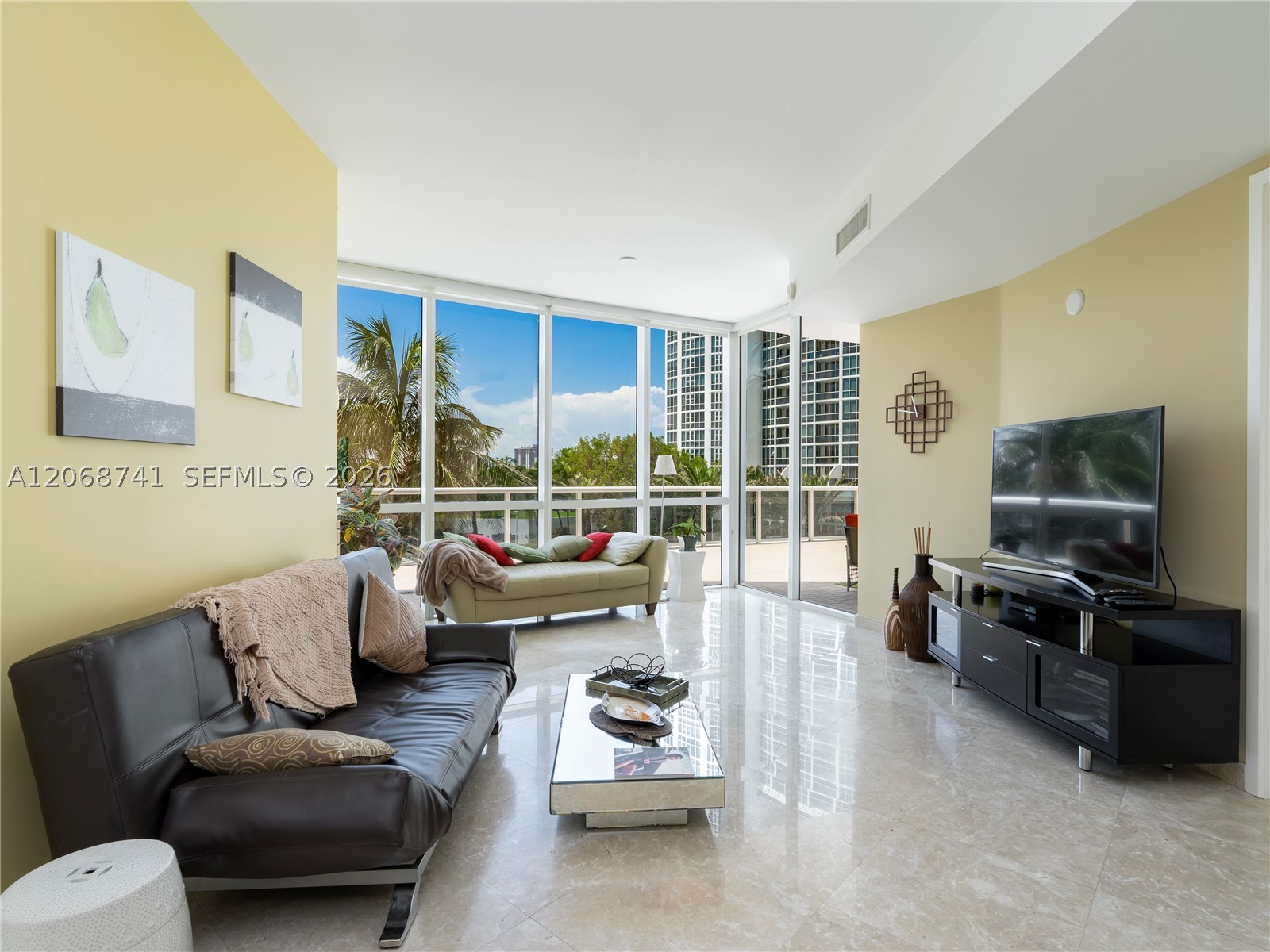 18101 Collins Ave 503 Property Photo 1