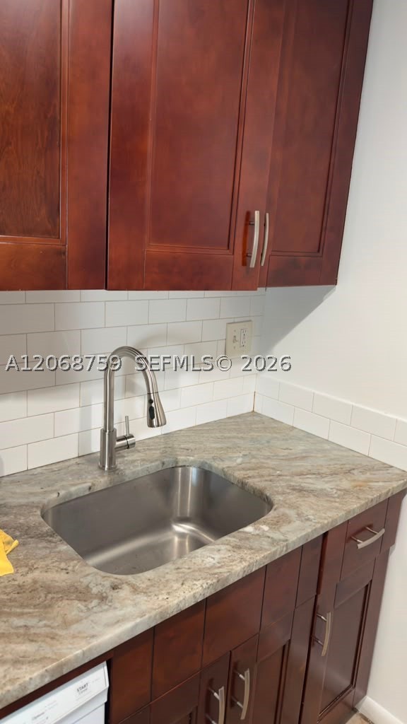 4114 Nw 88th Ave 201 Property Photo 4