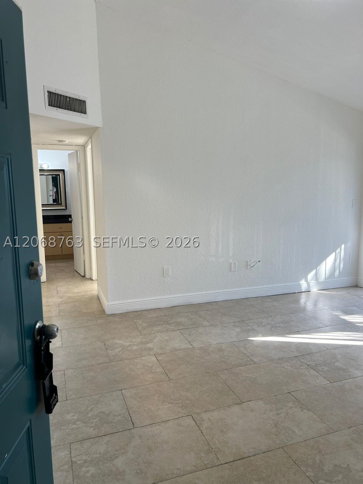 7110 Nw 179th St 310 Property Photo 6