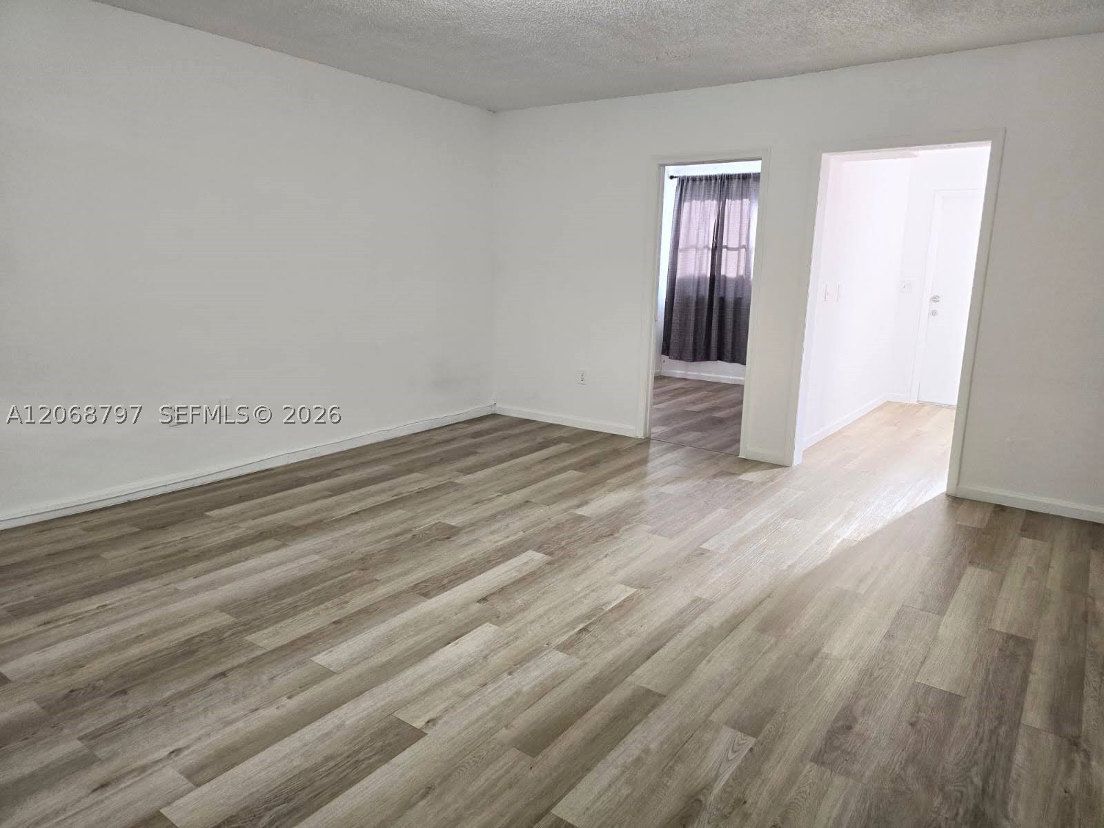 1255 Marseille 21 Property Photo 6