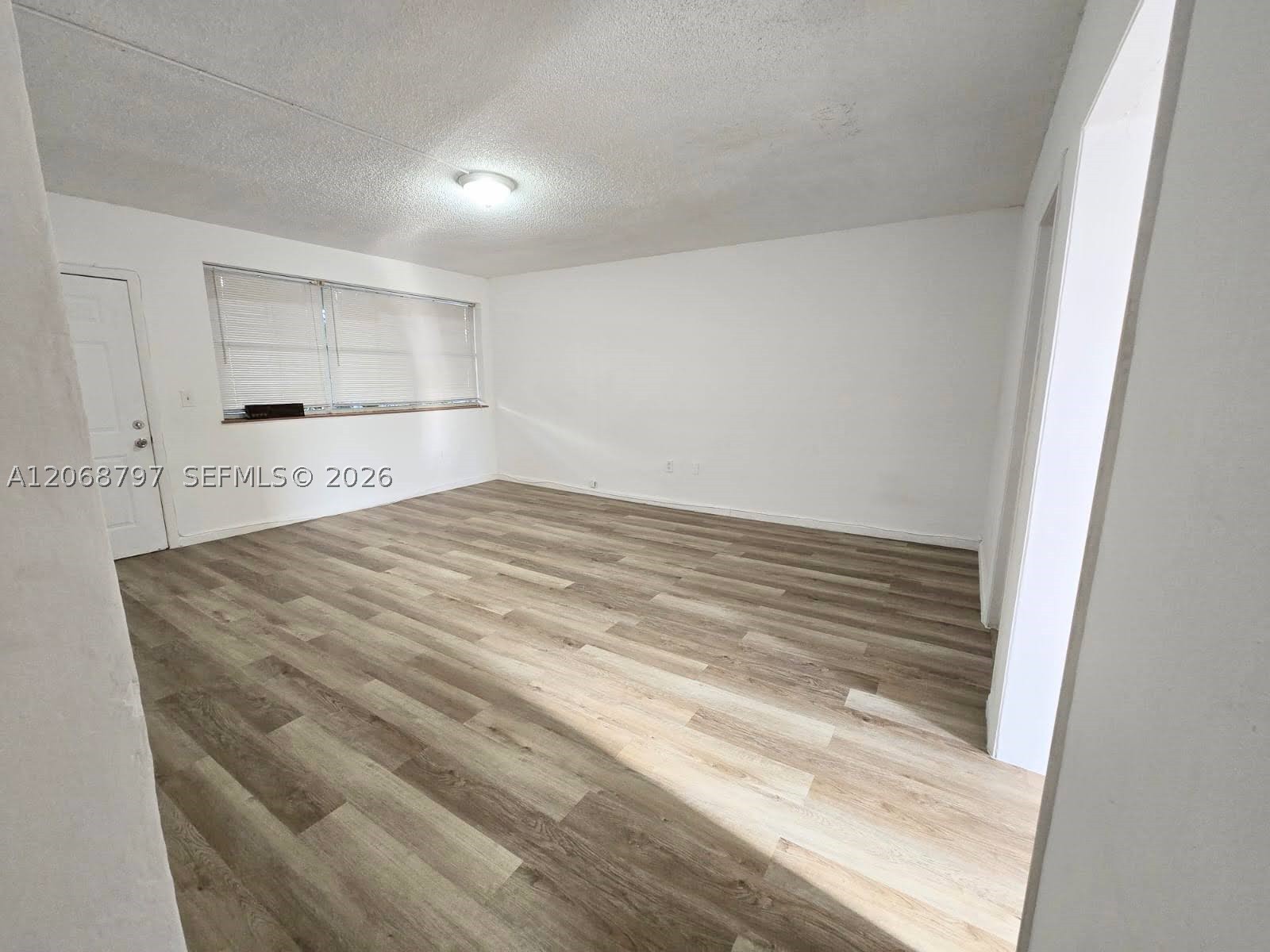 1255 Marseille 21 Property Photo 7