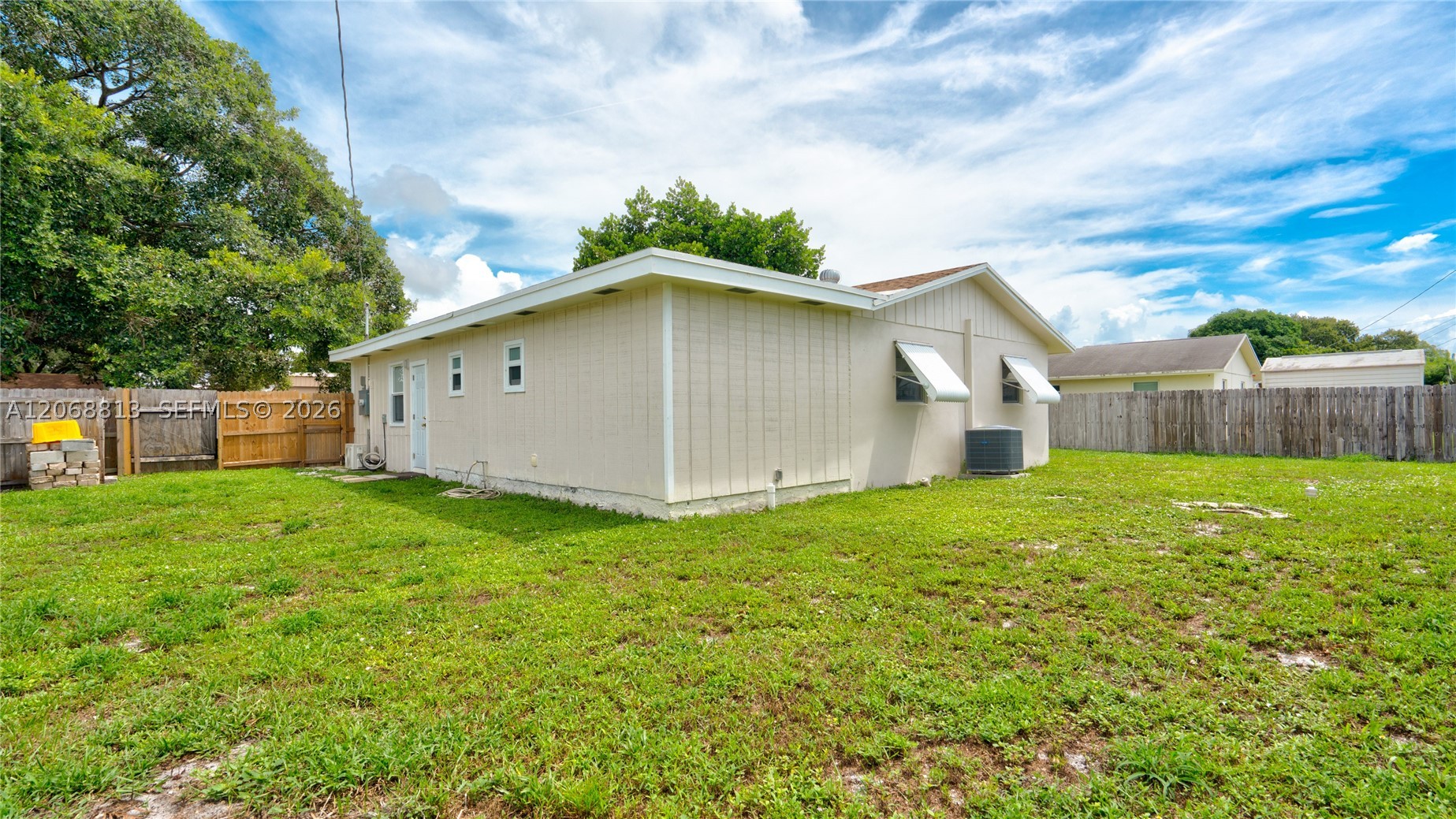 3344 Plaza Pl Property Photo 55