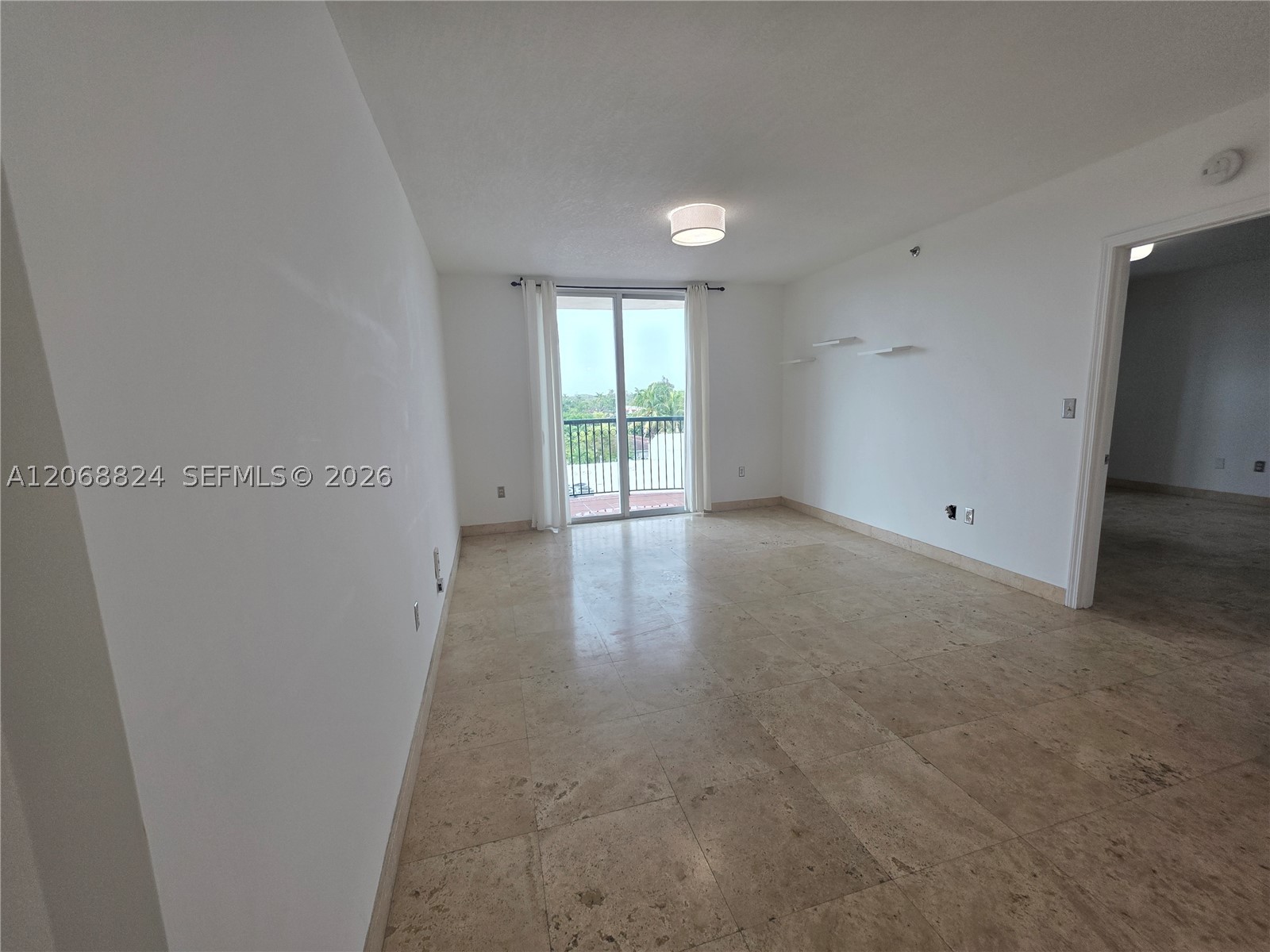 8888 Collins Ave 306 Property Photo 4