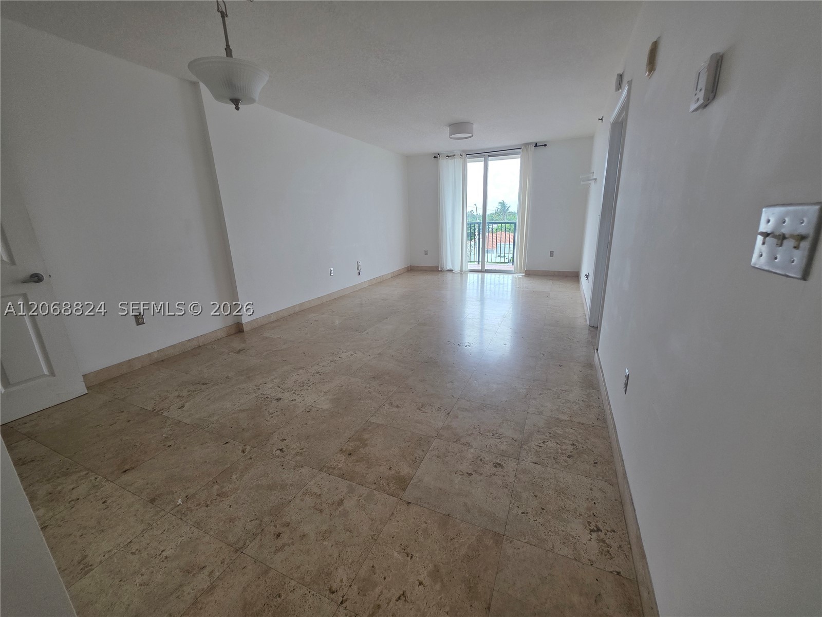 8888 Collins Ave 306 Property Photo 7