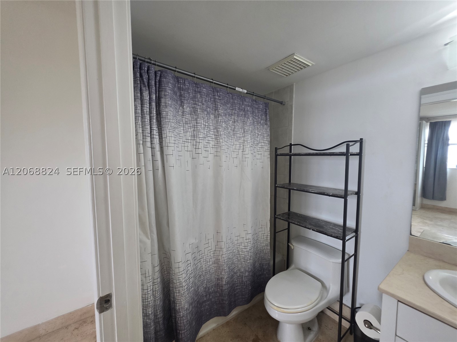 8888 Collins Ave 306 Property Photo 9