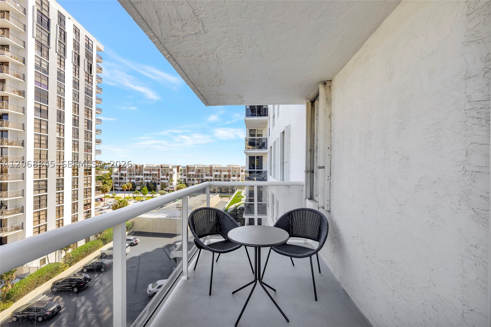 3015 N Ocean Blvd 6a Property Photo 26