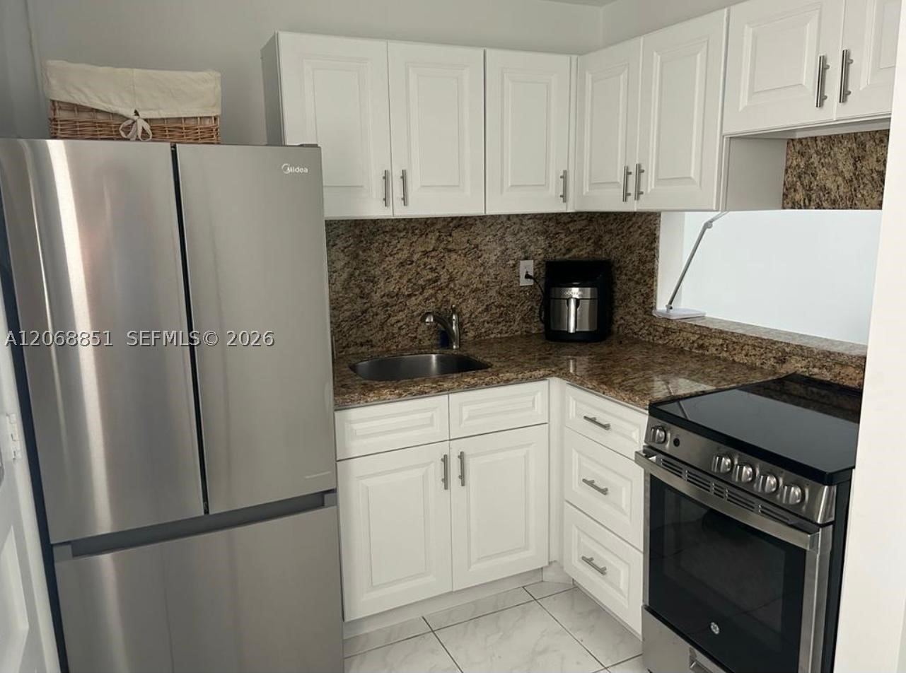2851 Leonard Dr J503 Property Photo 5