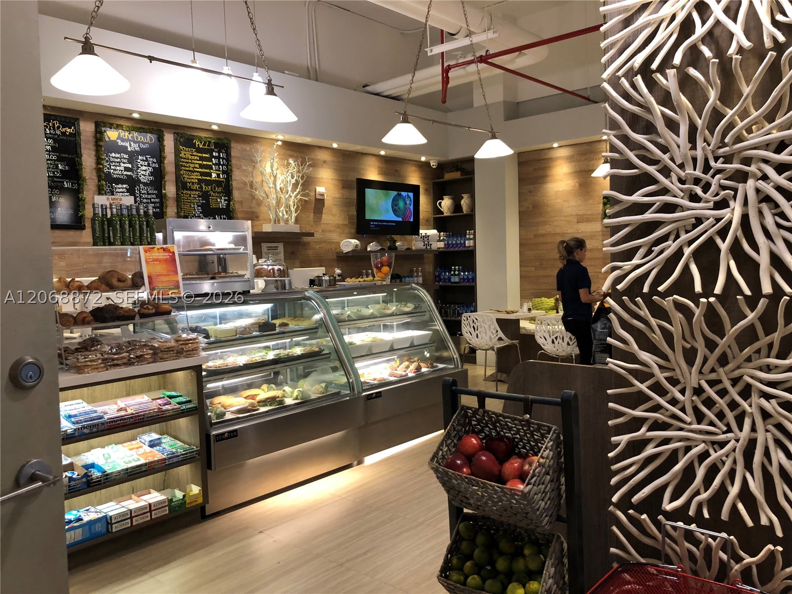 10275 Collins Ave 624 Property Photo 29