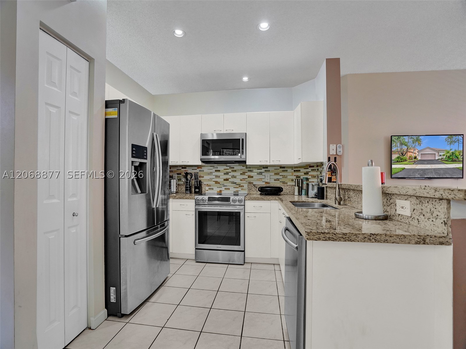 938 Bluewood Ter Property Photo 29