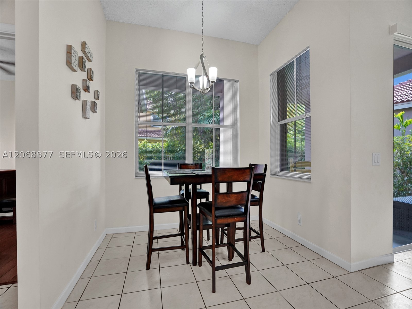 938 Bluewood Ter Property Photo 34
