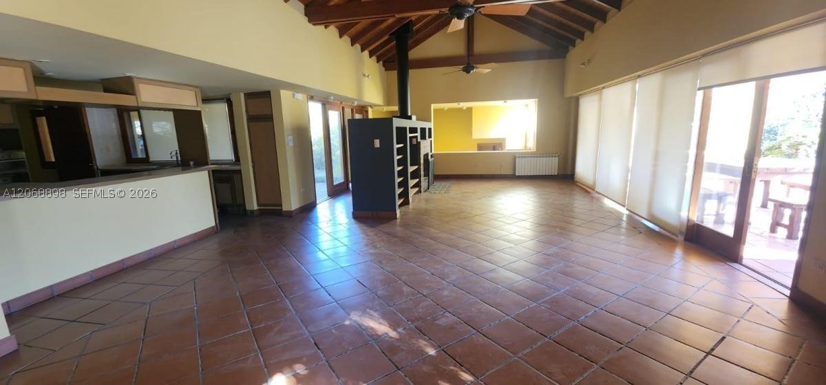 1185 Progreso Property Photo 11