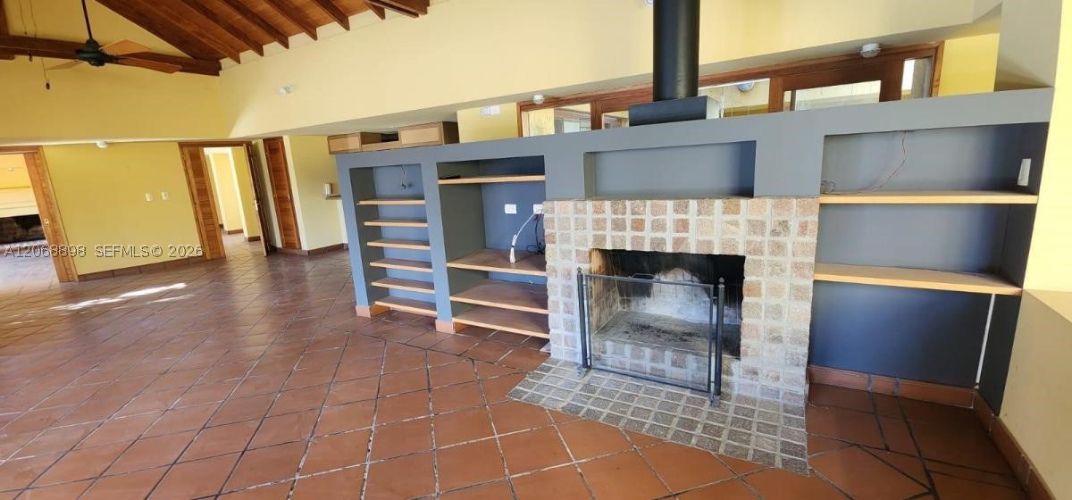 1185 Progreso Property Photo 14