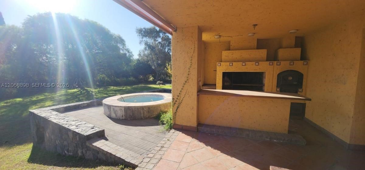 1185 Progreso Property Photo 22