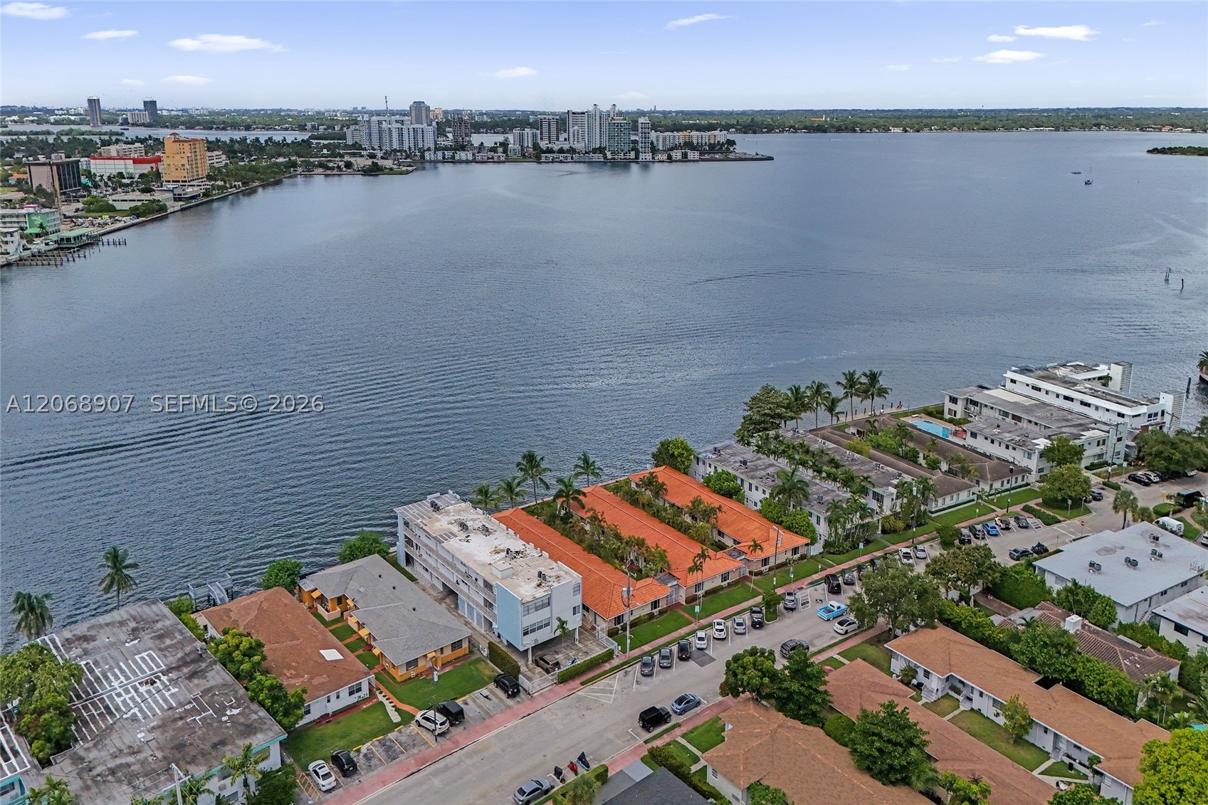 2170 Bay Dr 3-22 Property Photo 9