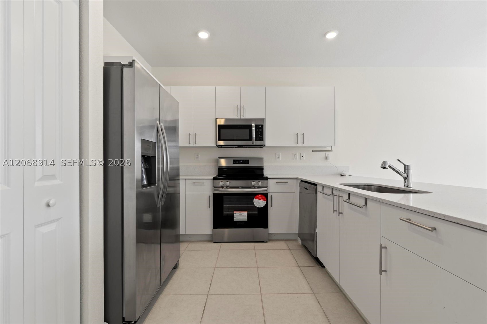 2634 Se 29 St 2634 Property Photo 10