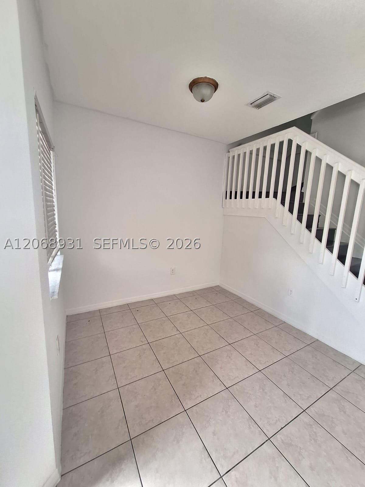 A12068931 Property Photo 7