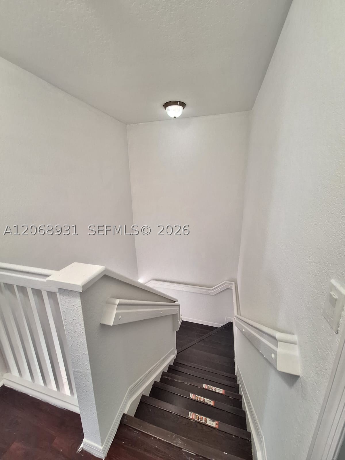 A12068931 Property Photo 8