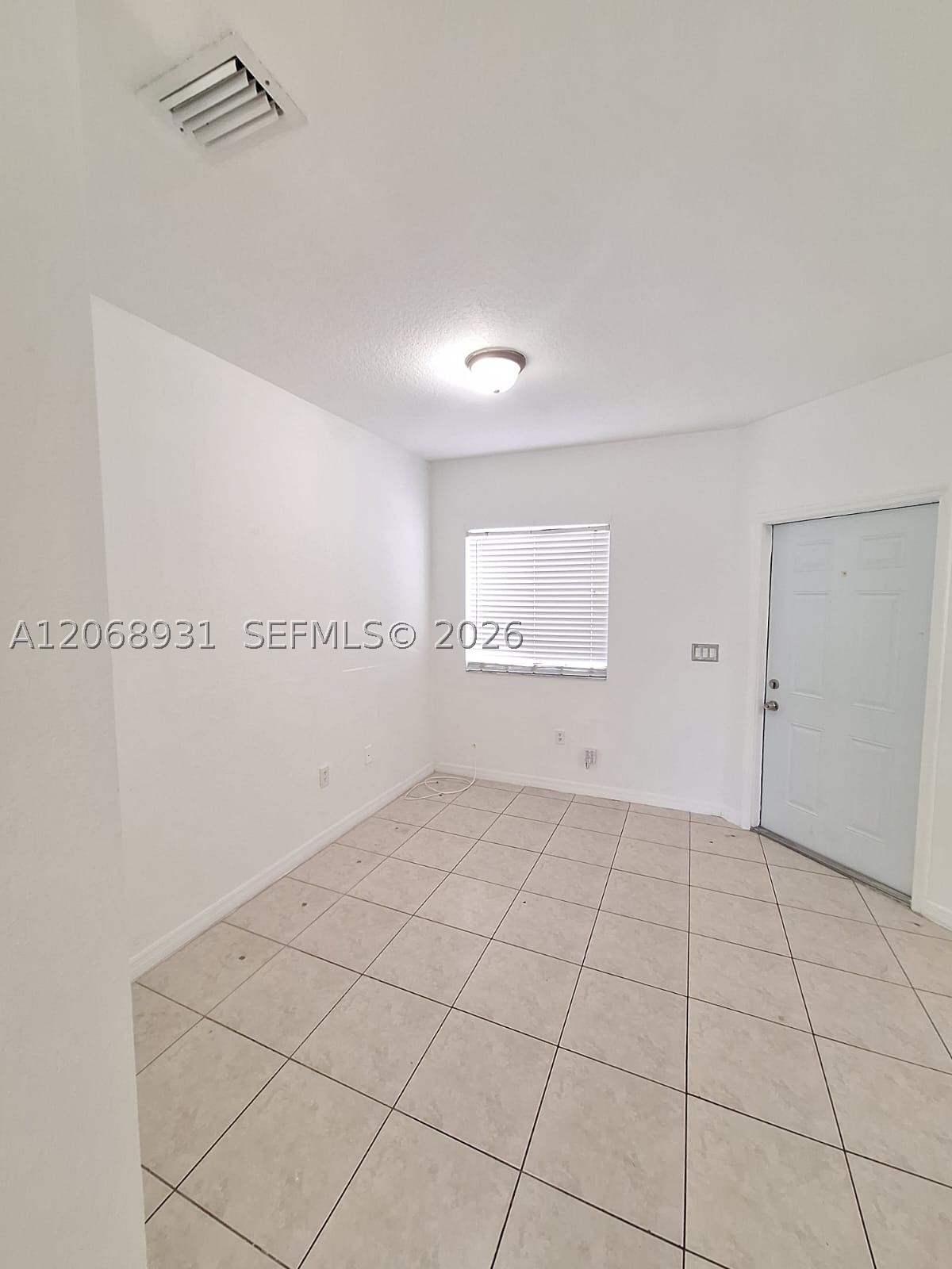A12068931 Property Photo 12