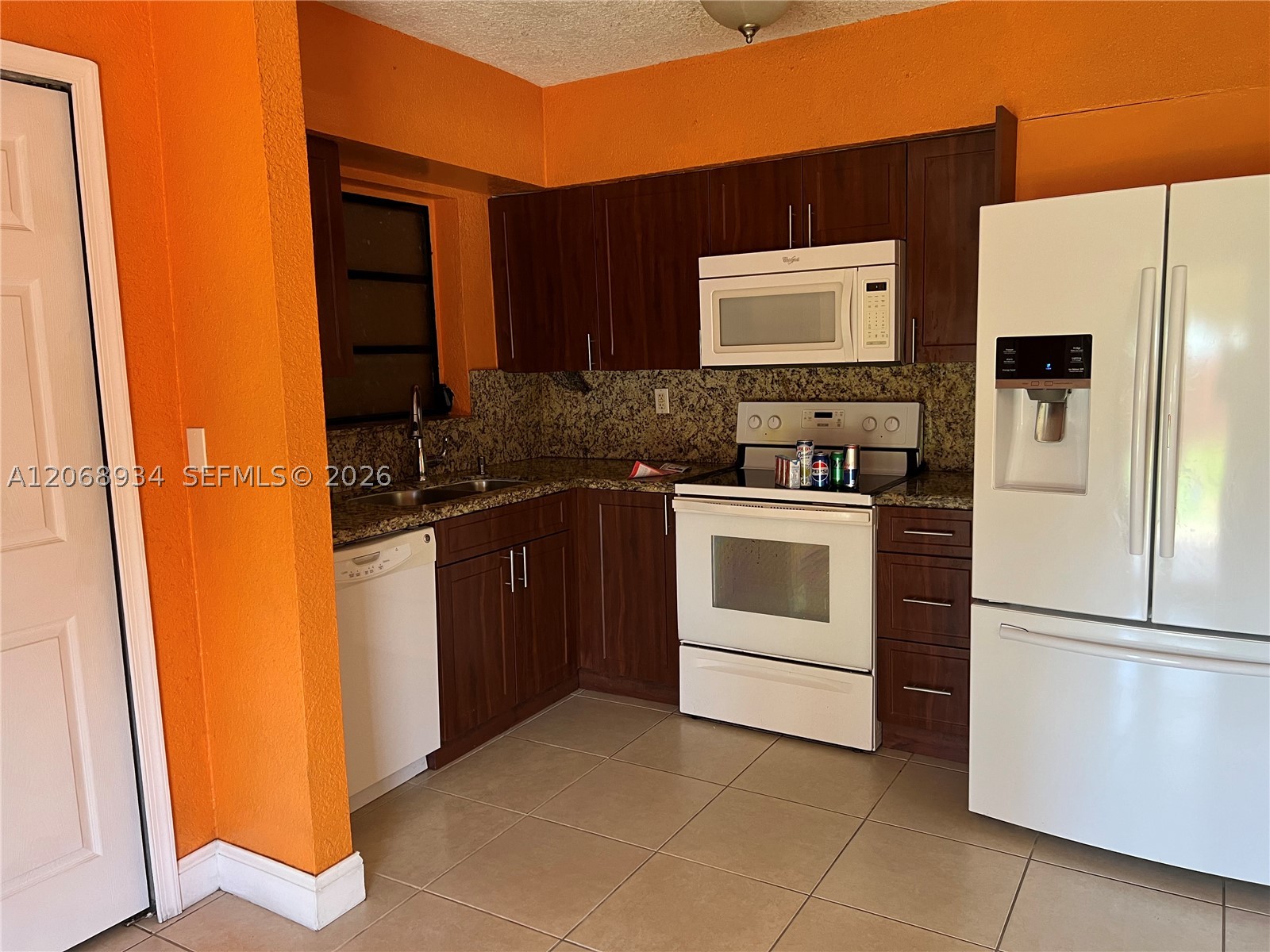 12135 Sw 182nd Ter Property Photo 10