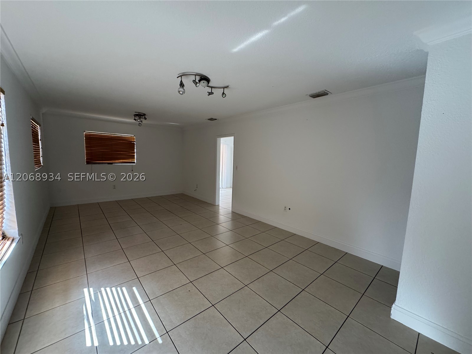 12135 Sw 182nd Ter Property Photo 13