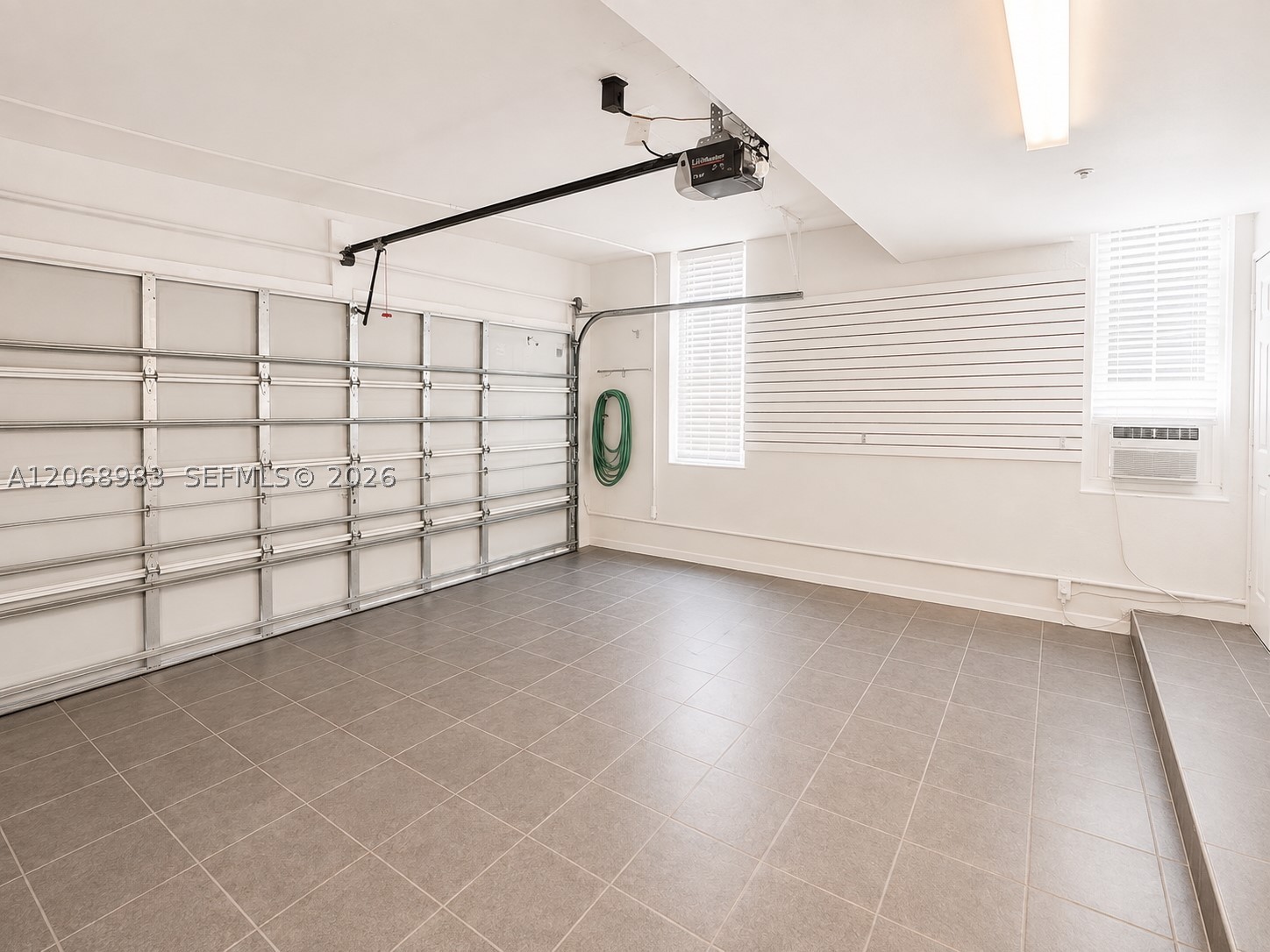 2069 S Ocean Dr Th18 Property Photo 44