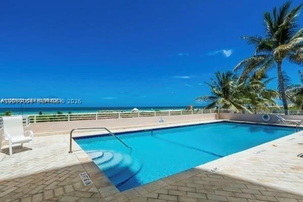 345 Ocean Dr 616 Property Photo 8